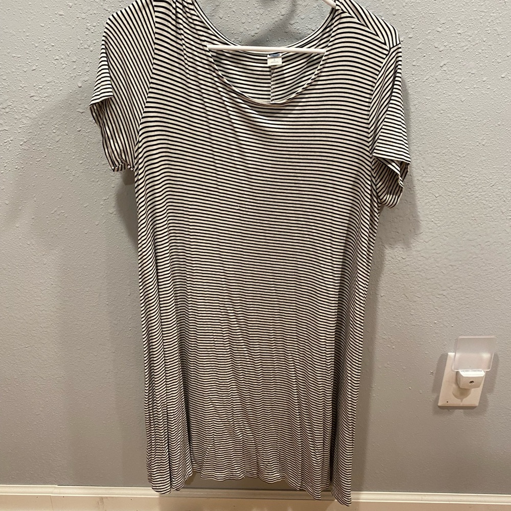Striped flowy dress.